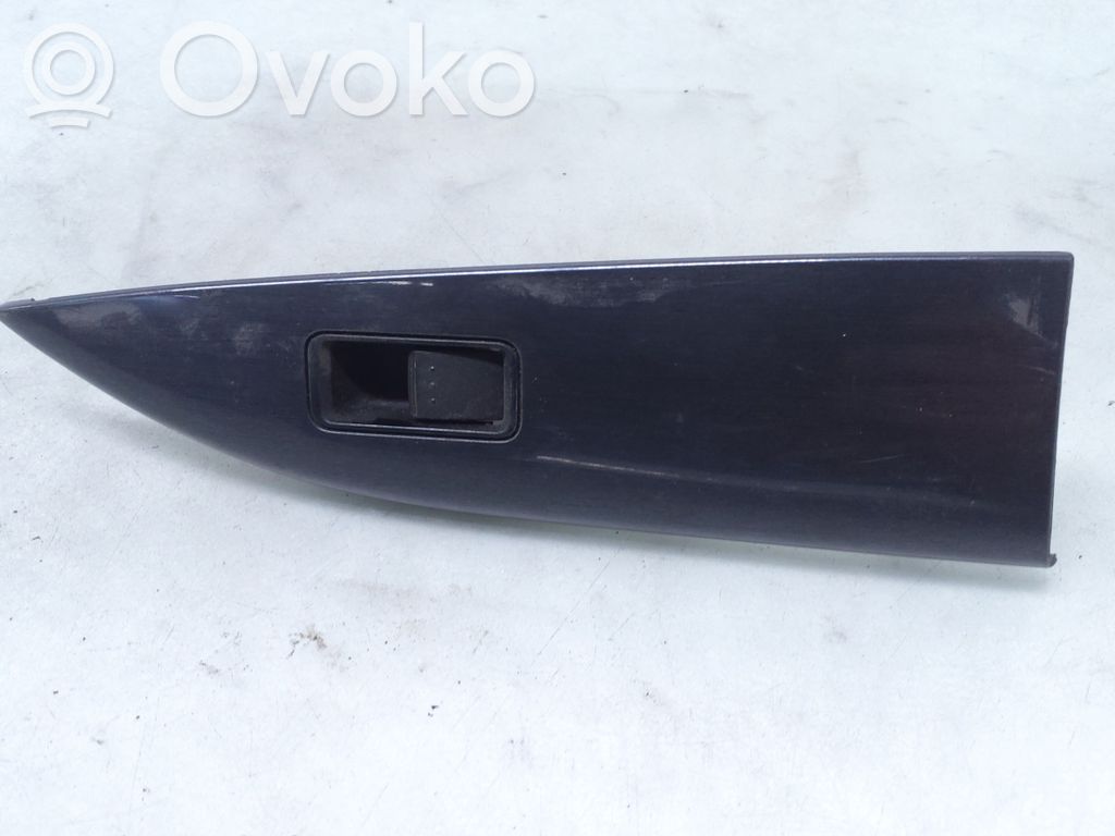 Electric window control switch   GP9G66380,GP9A685L1