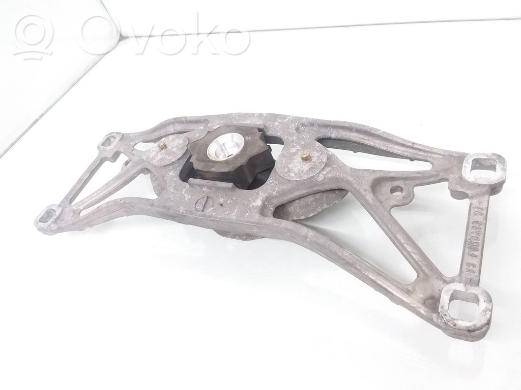 Jaguar S-Type Gearbox mounting bracket 