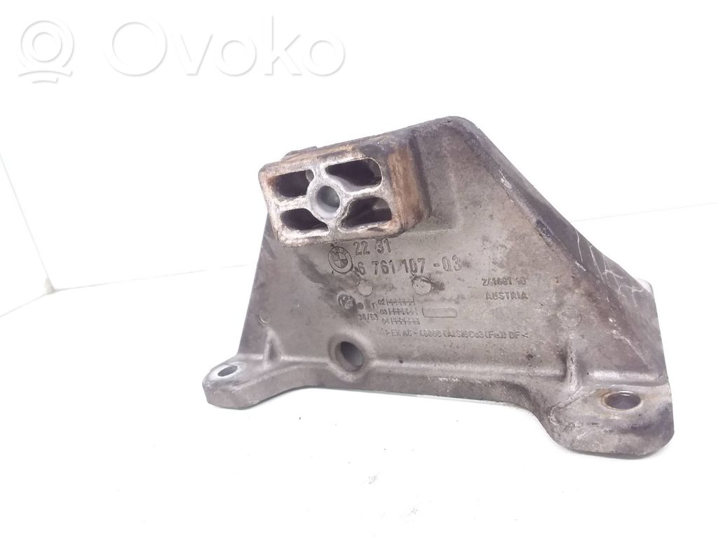 BMW 5 E60 E61 Gearbox mounting bracket 