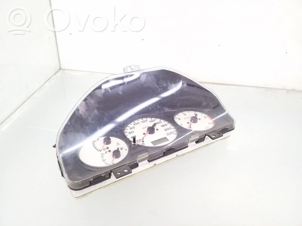 Mazda Premacy Speedometer (instrument cluster) 