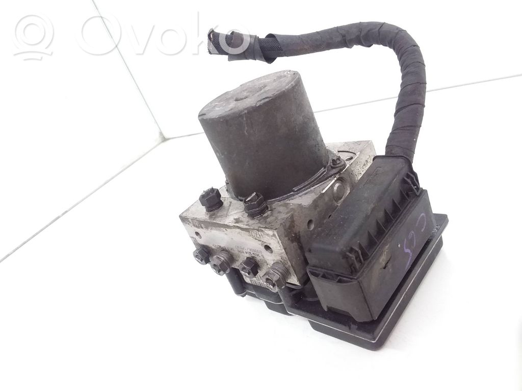 BMW 5 E60 E61 ABS Pump 