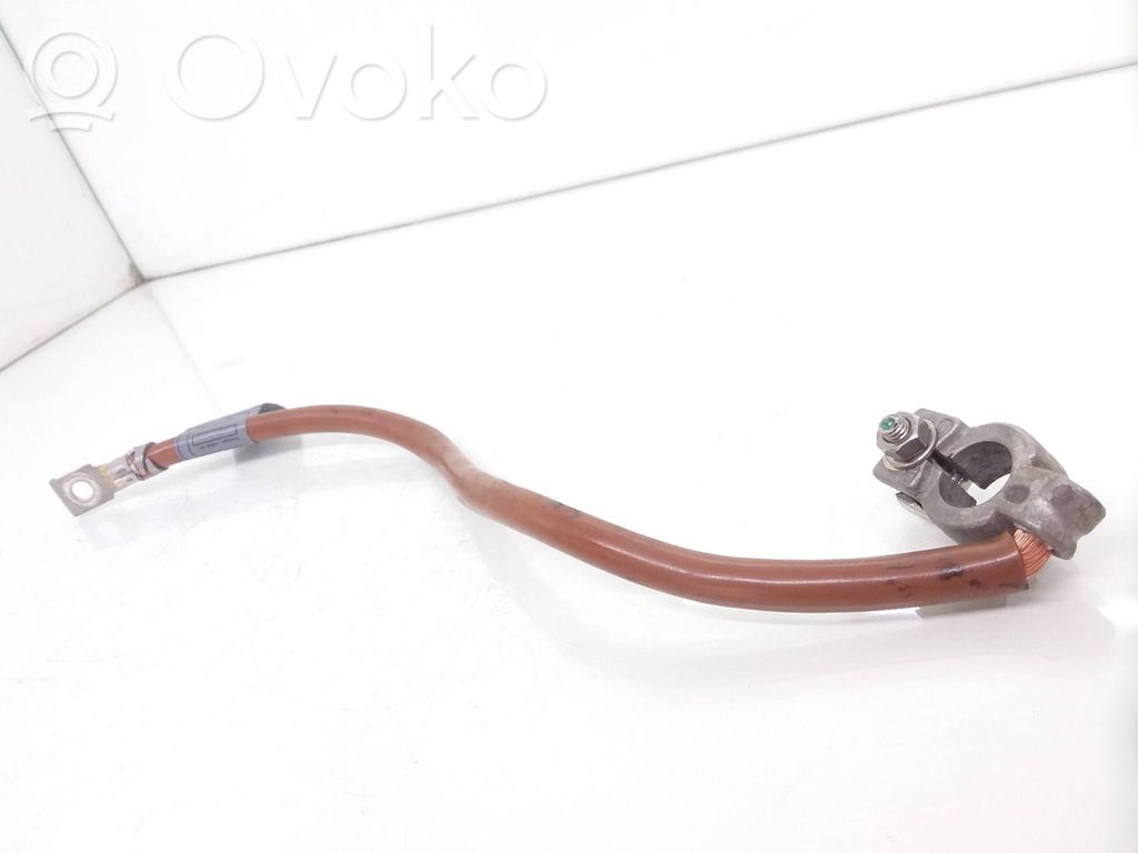 BMW 1 E81 E87 Positive cable (battery) 