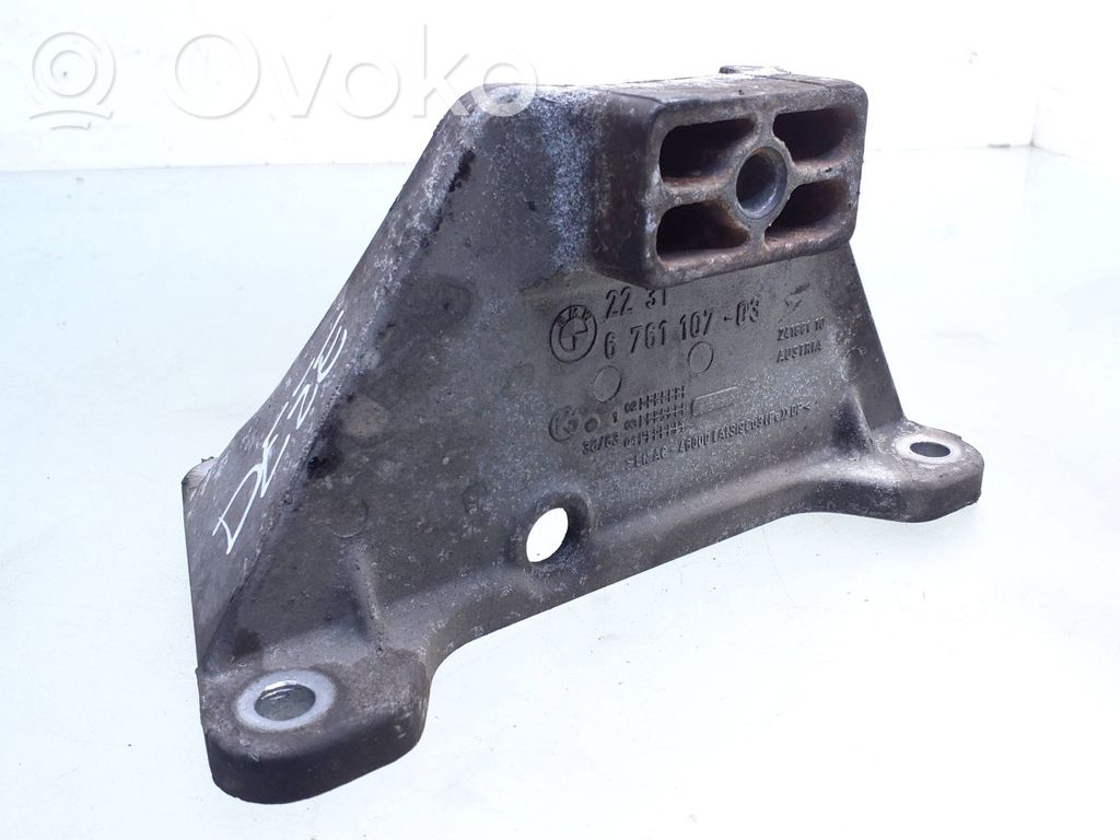 BMW 5 E60 E61 Gearbox mounting bracket 