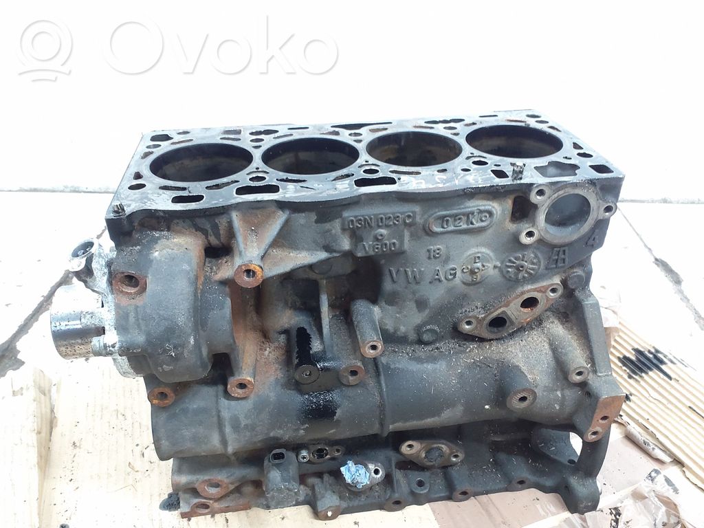 Engine block   DET,03N023C