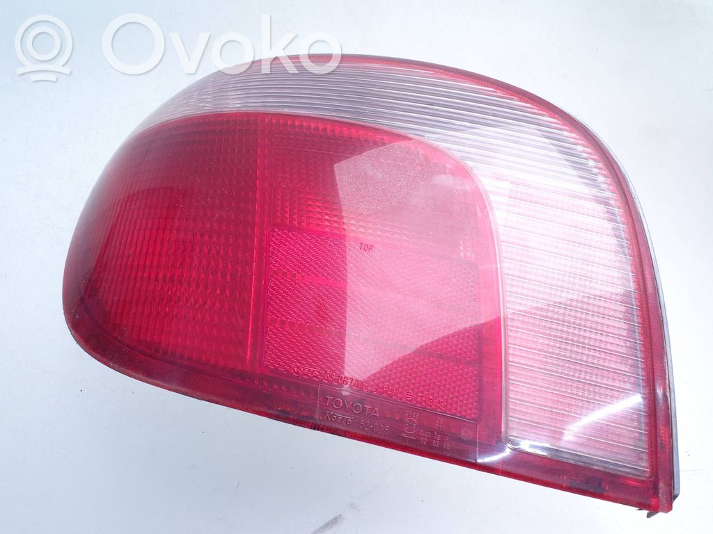 Toyota Yaris Lampa tylna 