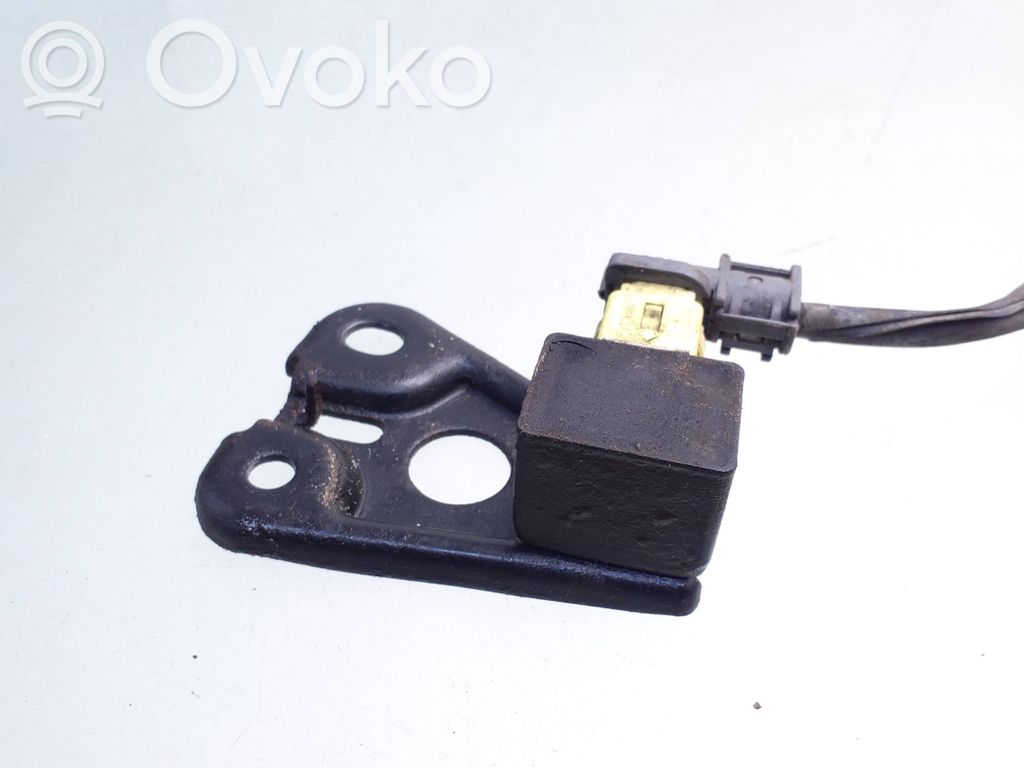 Toyota Yaris Airbagsensor Crashsensor Drucksensor 