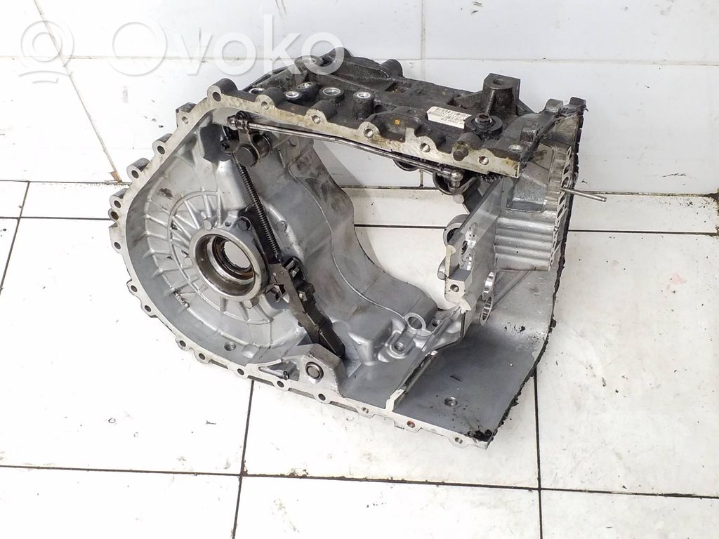 Pavarų dėžės detalė   7M5R7F097AJ