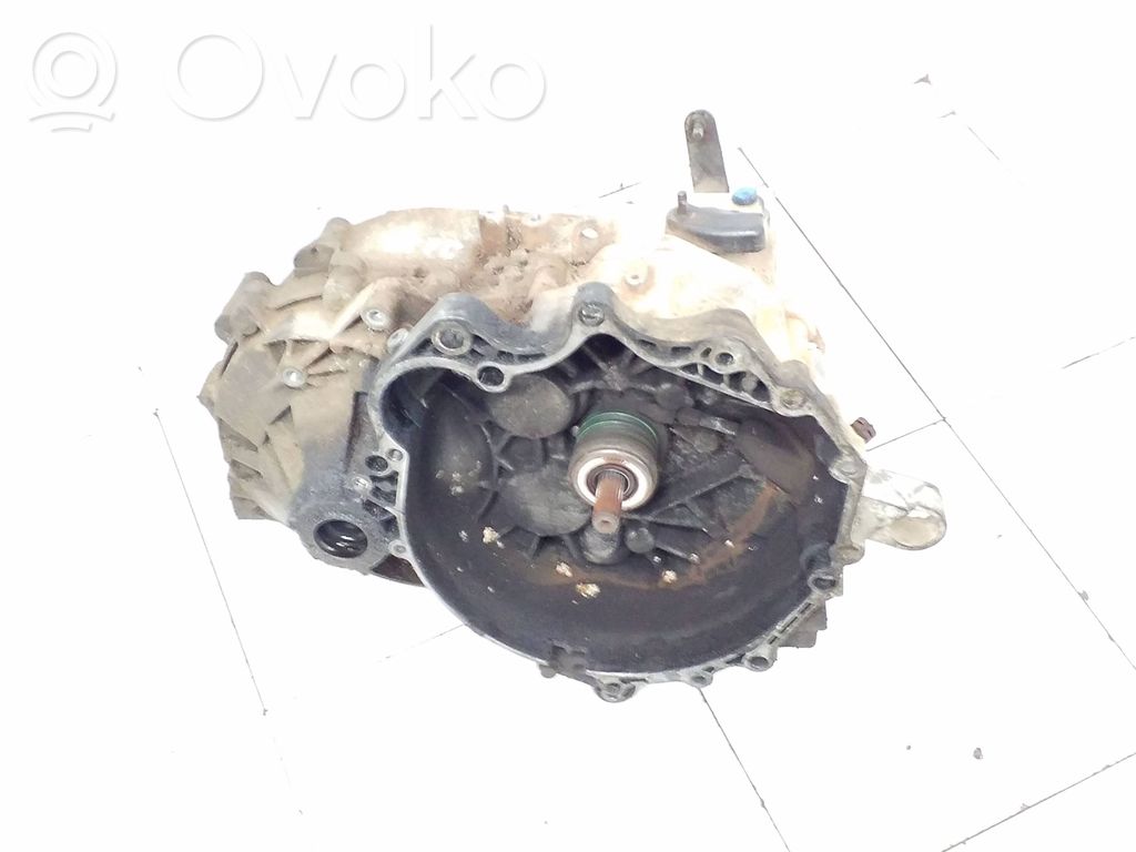 Volvo S70  V70  V70 XC Manual 5 speed gearbox 