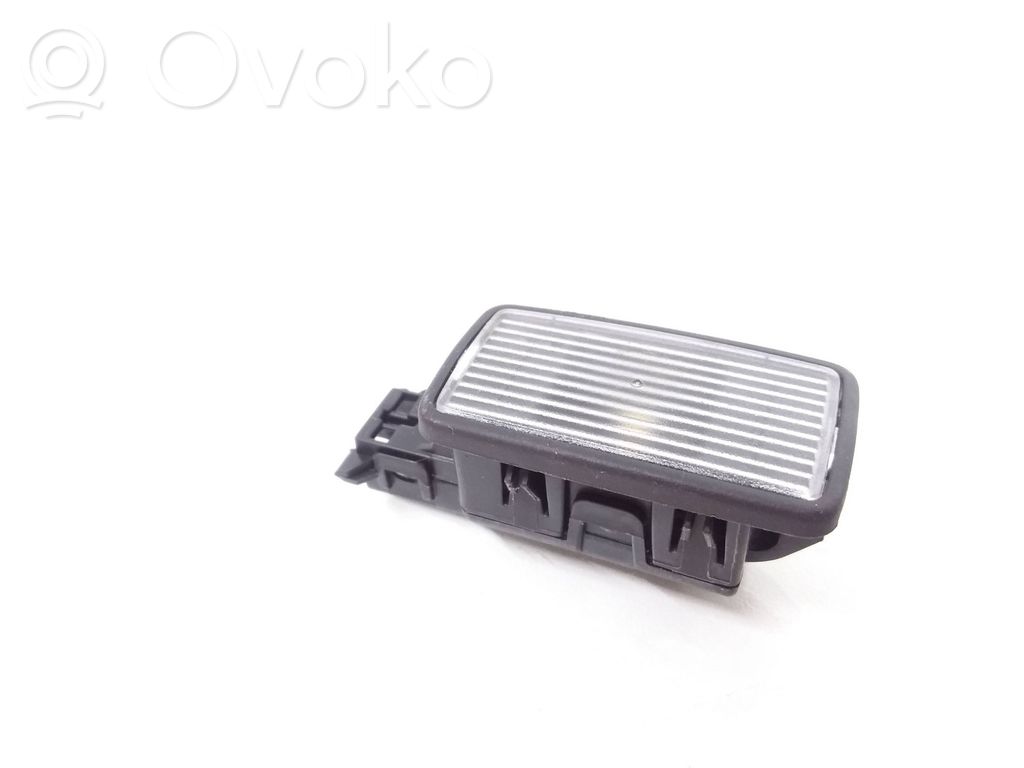 Polestar 2 Etuistuimen valo 