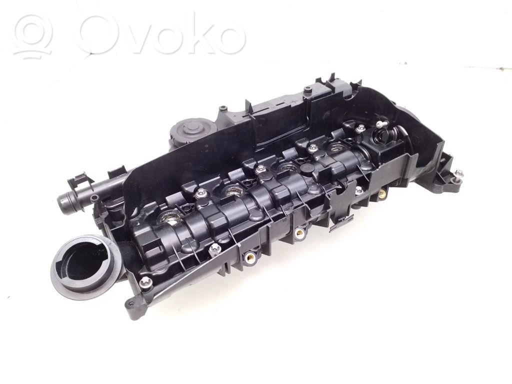 BMW 5 G30 G31 G38 Pokrywa zaworów 