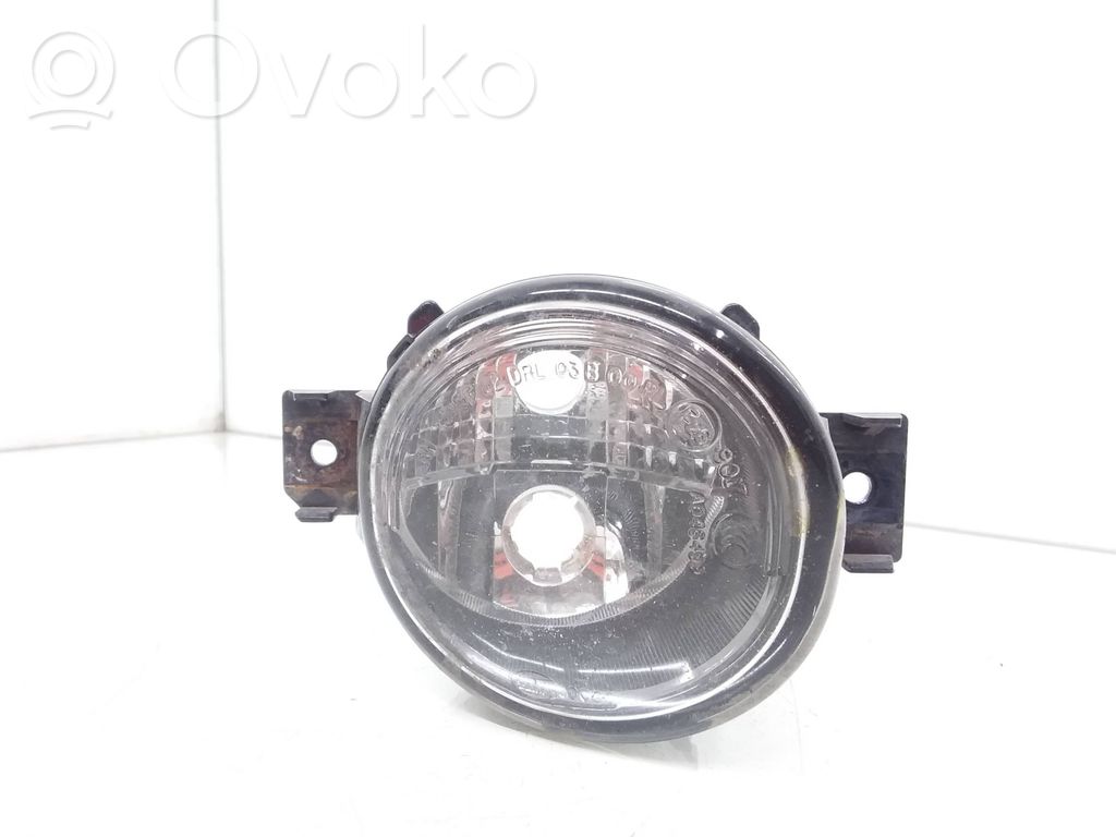 Nissan Pulsar Front fog light 