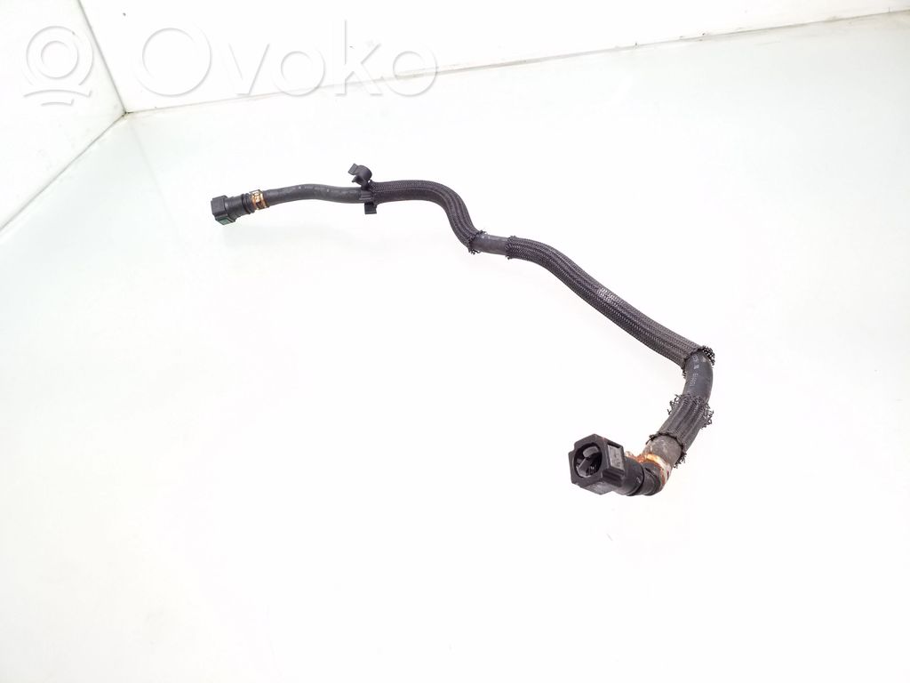 Nissan Pulsar Engine coolant pipe/hose 