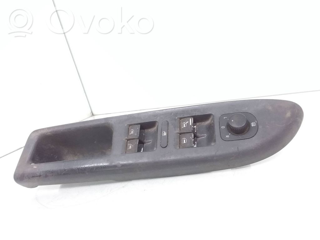 Volkswagen Golf Plus Interruptor del elevalunas eléctrico 