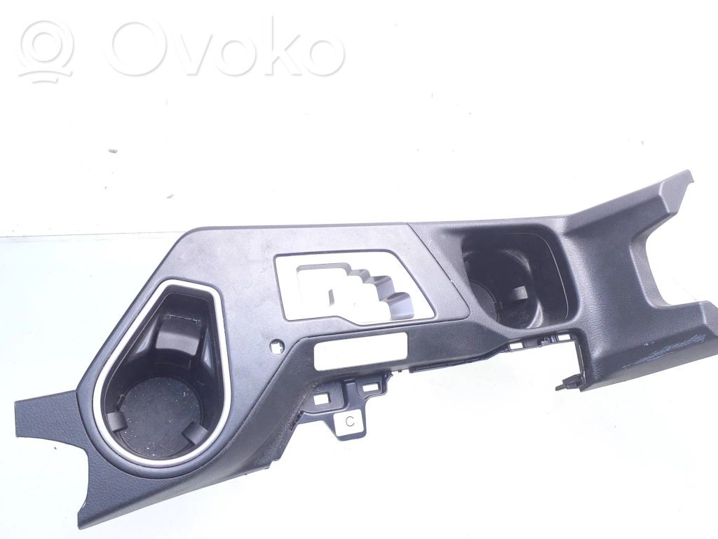 Toyota RAV 4 (XA40) Tunel środkowy 
