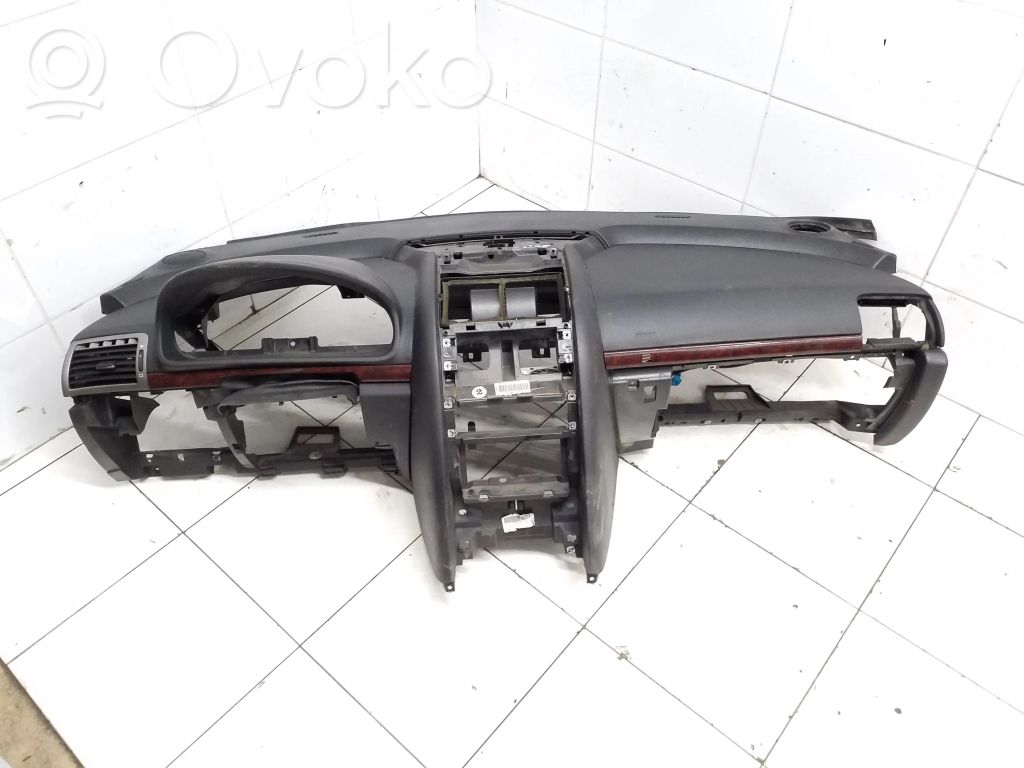 Peugeot 407 Dashboard 