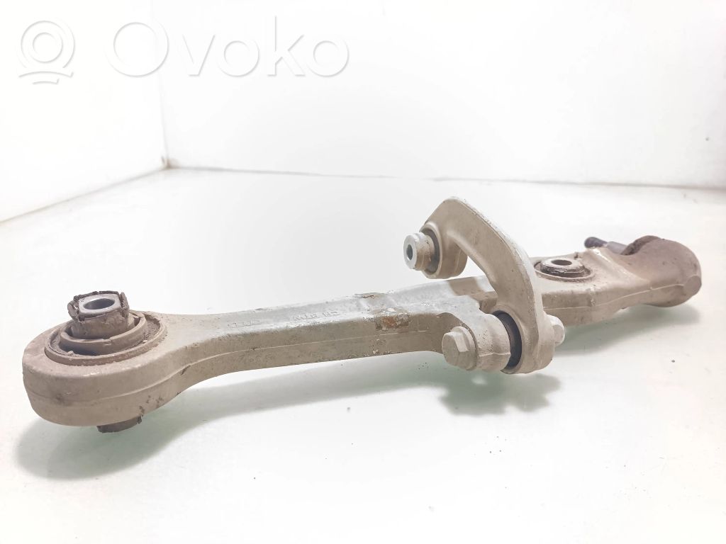 Audi A4 S4 B7 8E 8H Svira 