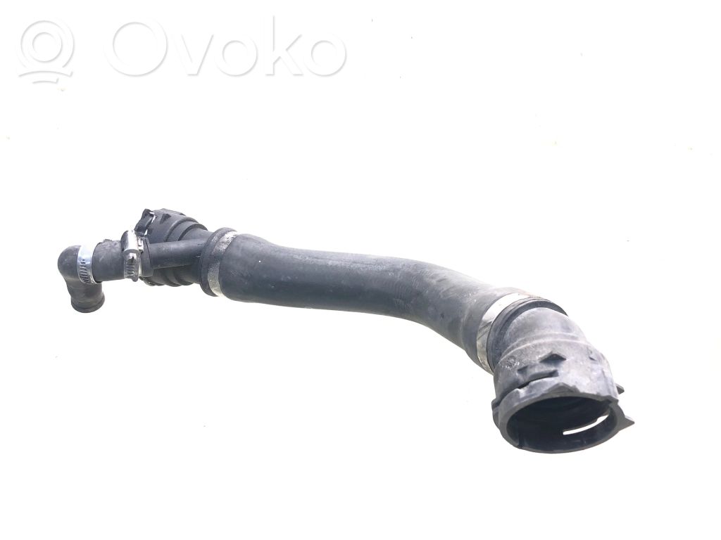 BMW 5 E60 E61 Tubo flessibile del liquido di raffreddamento del motore 