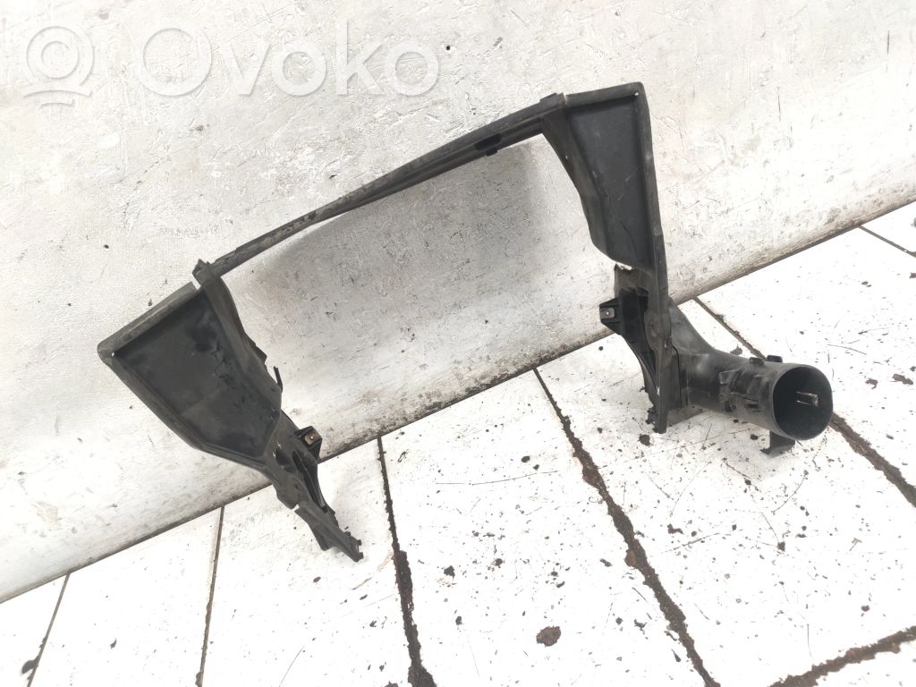 BMW 5 E60 E61 Radiator cooling fan shroud 