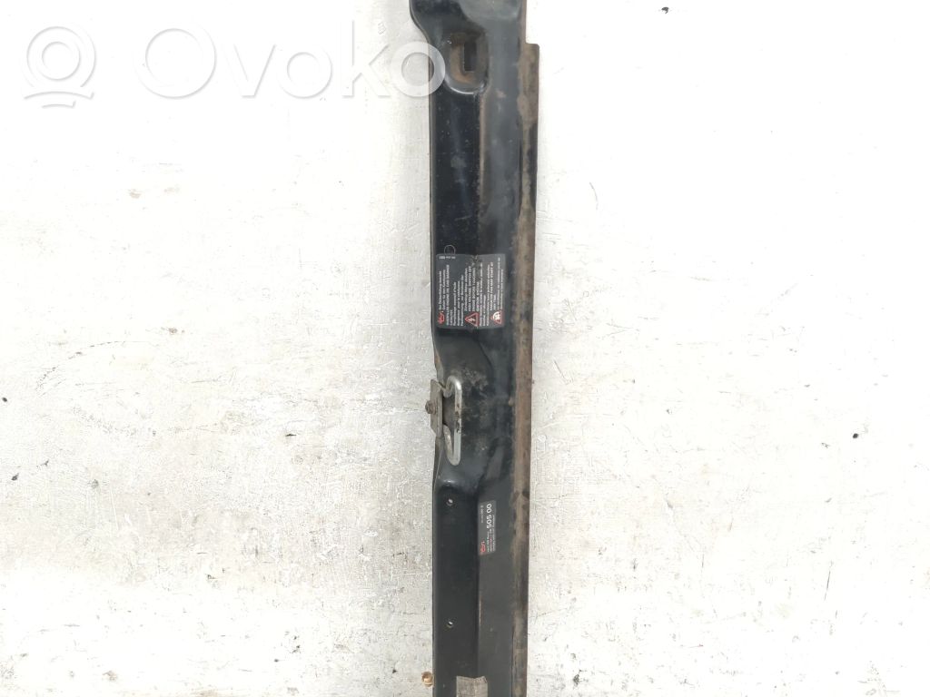 Volkswagen Transporter - Caravelle T4 Staffa del pannello di supporto del radiatore parte superiore 