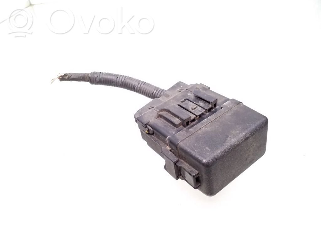 Toyota Auris 150 Fuse module 
