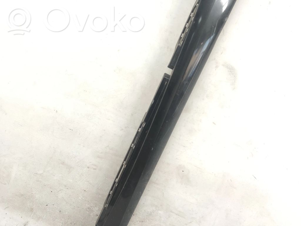 Kynnys   7906815,51777906815