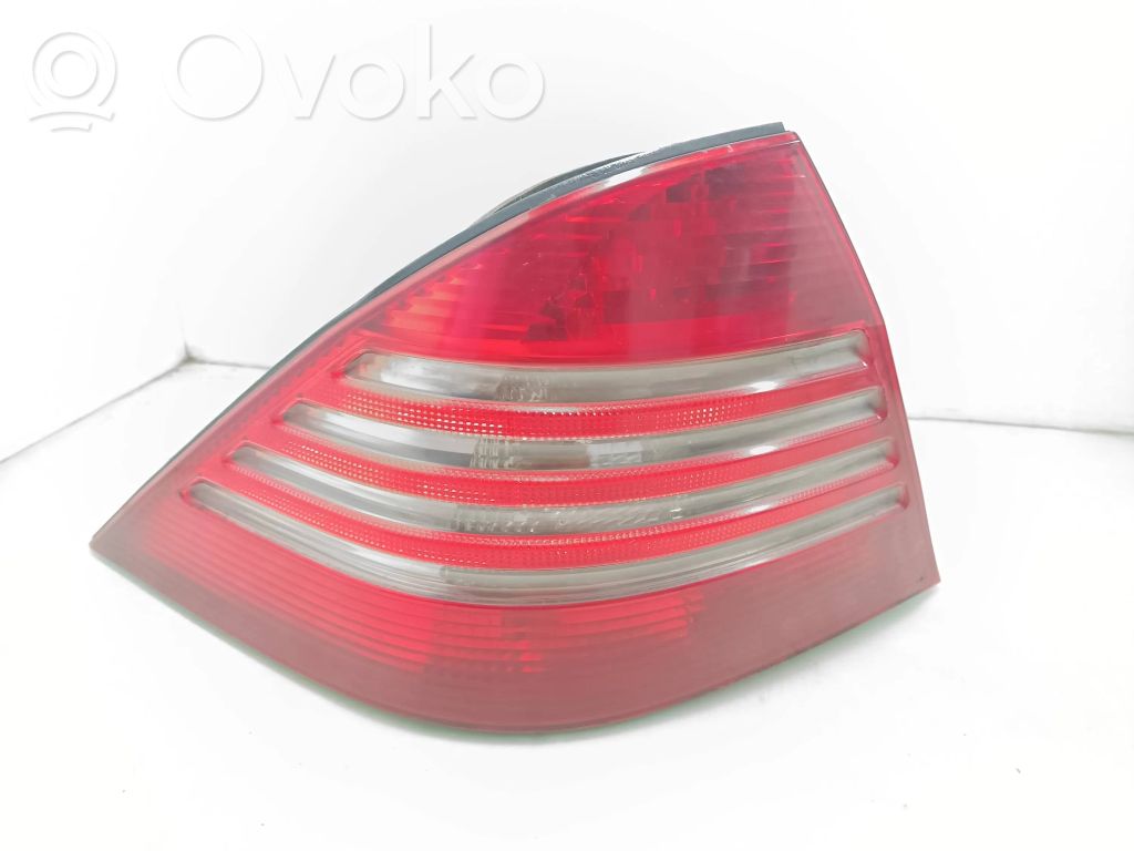 Lampa tylna   A2208200764,5057,255501M07,2208200764