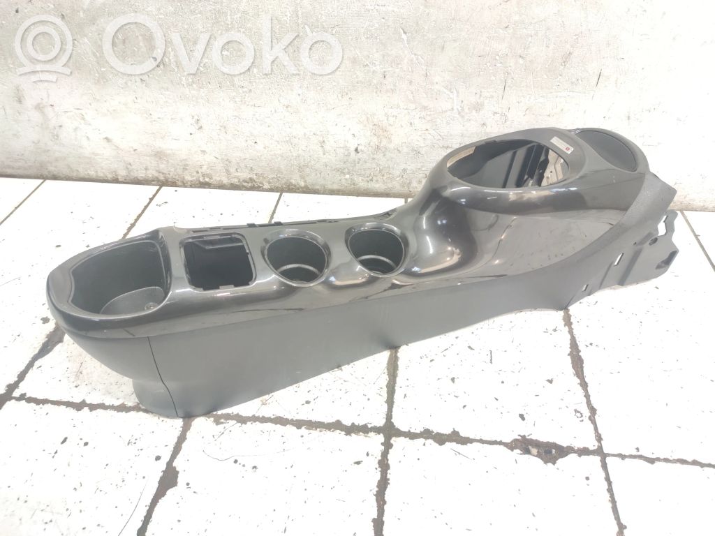 Nissan Juke I F15 Consolă centrală