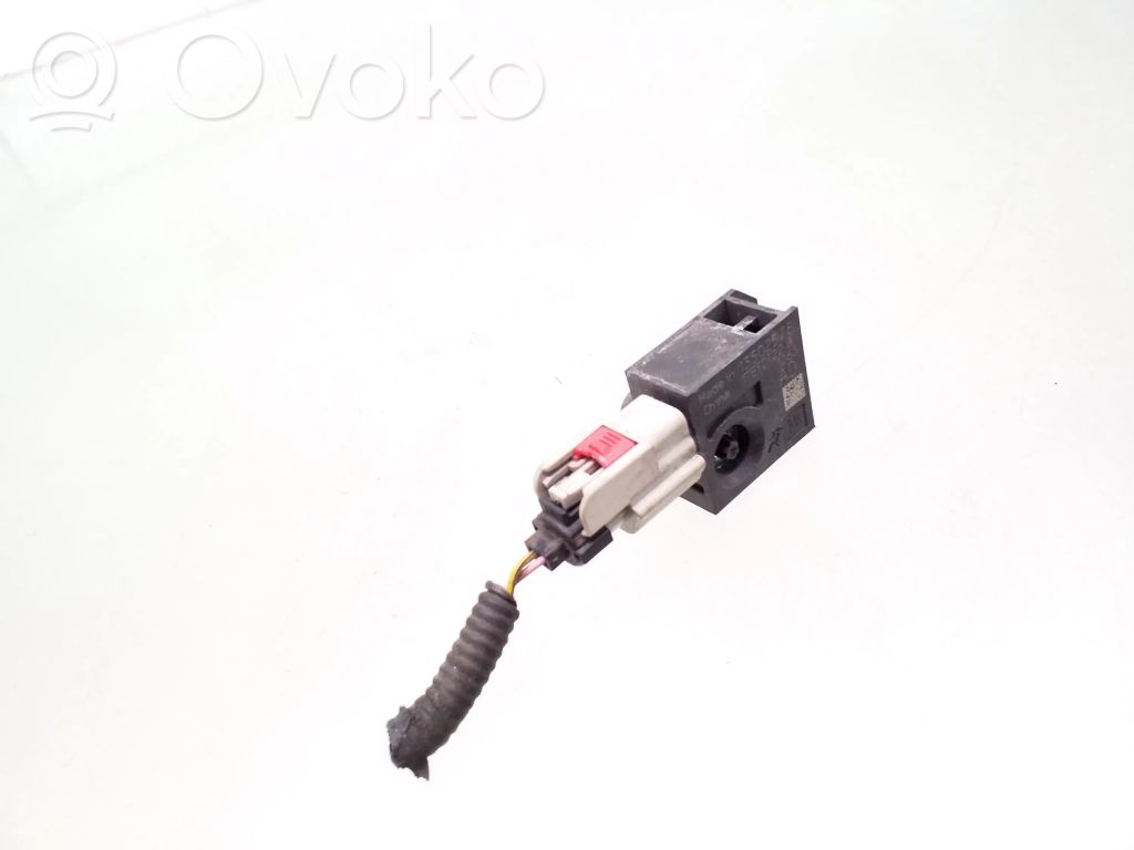 Chevrolet Captiva Airbagsensor Crashsensor Drucksensor 
