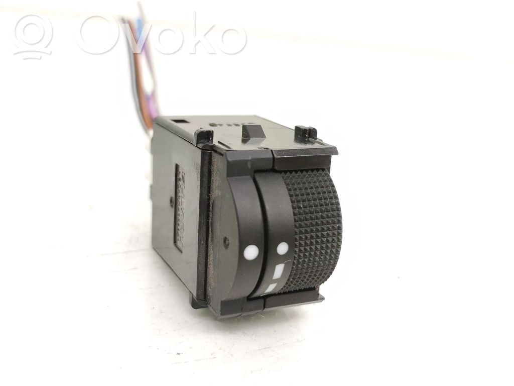 Subaru Impreza IV Panel lighting control switch 