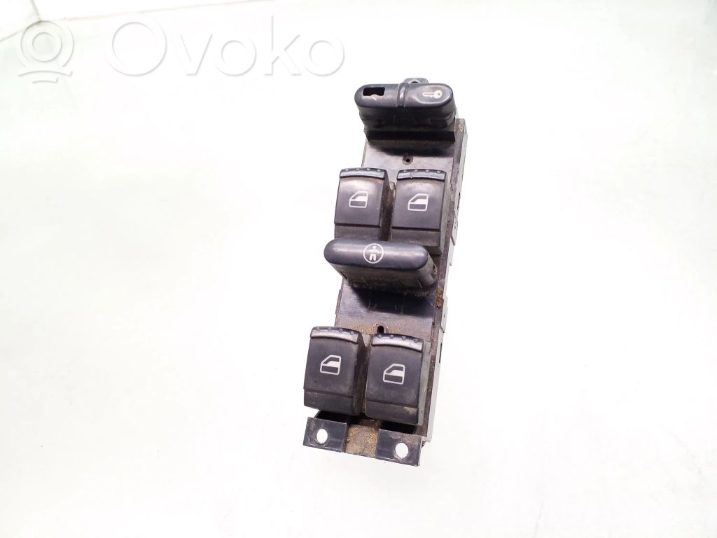 Electric window control switch   7M5959857B,YM2114A132CBW,YM2114A132CBW