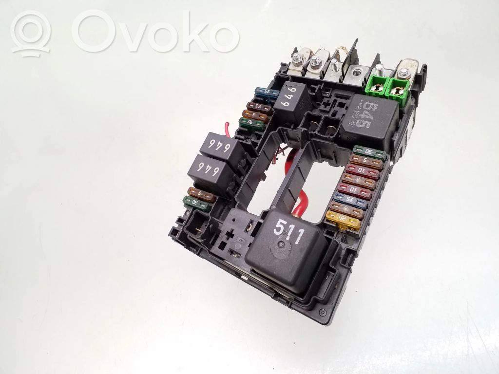 Volkswagen Golf VII Fuse module 