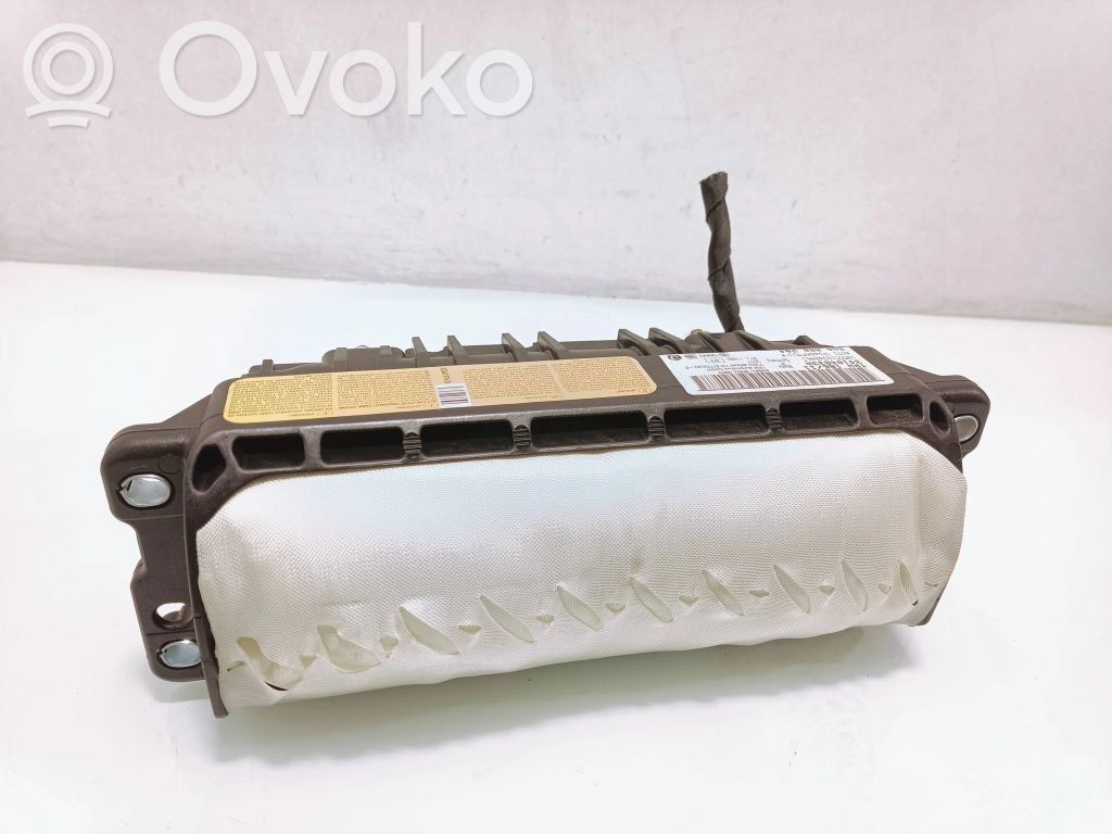 Volkswagen PASSAT B7 Airbag pasager 