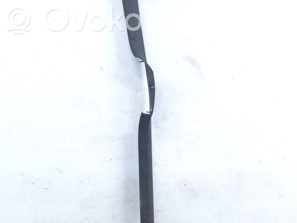 Volkswagen PASSAT B7 Copertura del rivestimento del sottoporta anteriore 