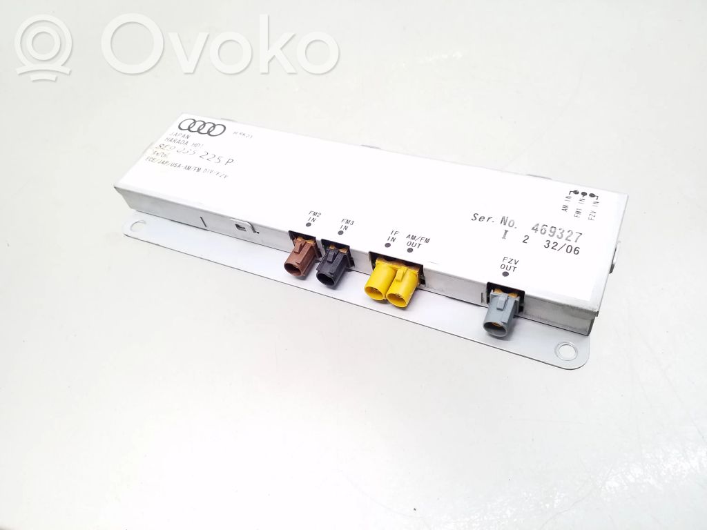 Audi A4 S4 B7 8E 8H Pystyantennivahvistin 