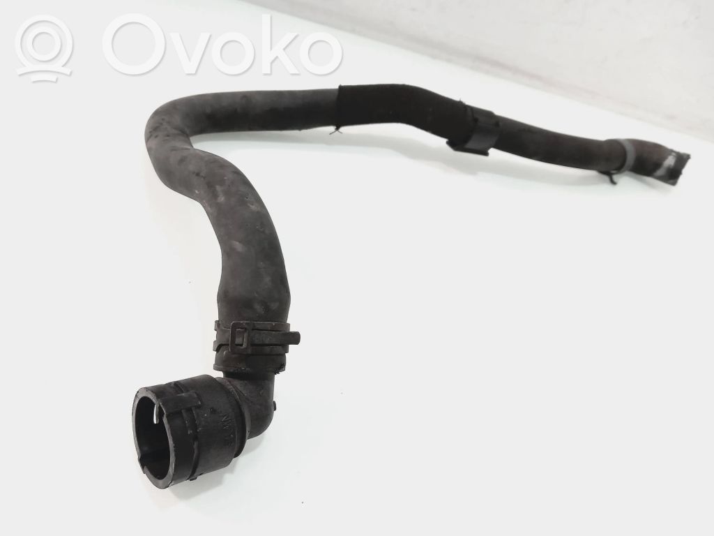 Volkswagen PASSAT B7 Conductă/furtun lichid de răcire motor 