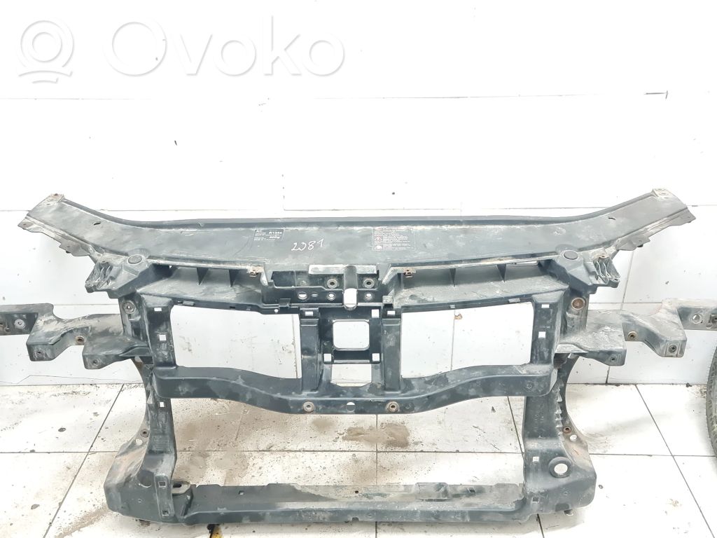 Volkswagen PASSAT B6 Panou suport radiator 