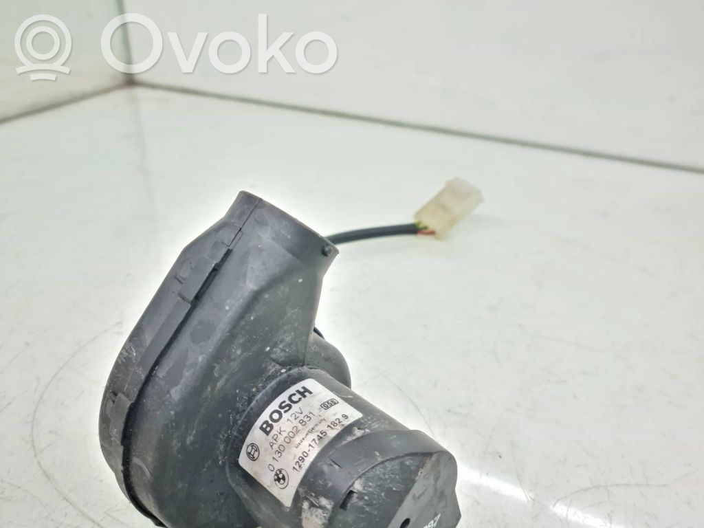 Ventilador de unidad de control/módulo del motor   0130002831,12901745182,1745182