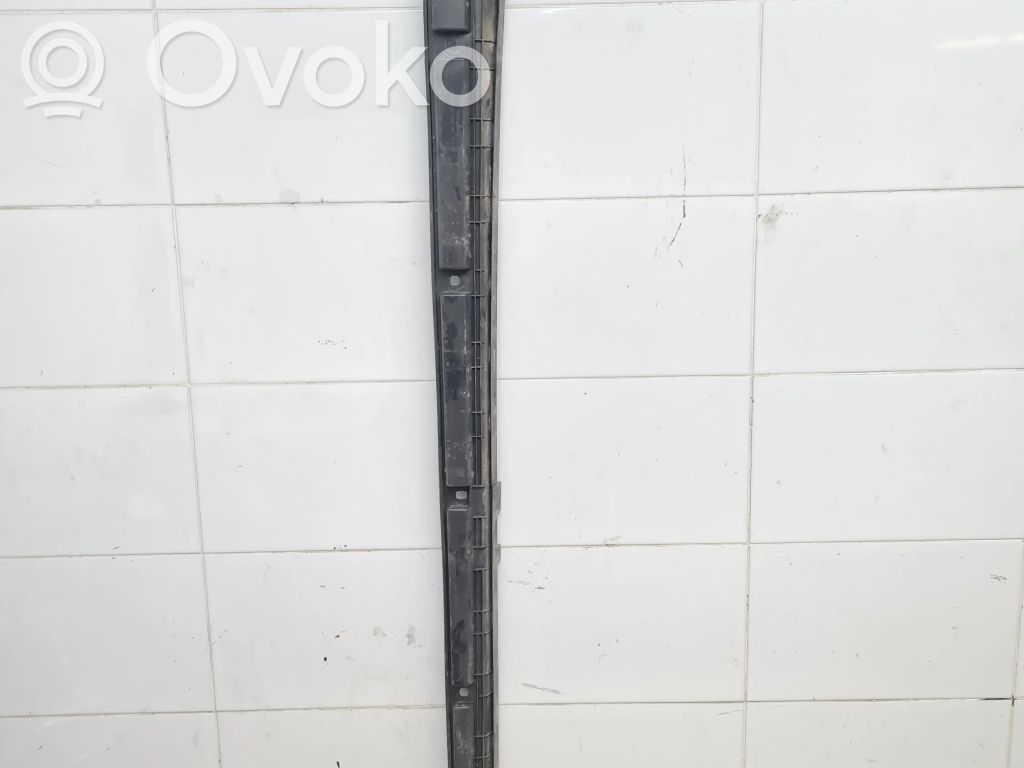 Audi A3 S3 8V Kynnyksen/sivuhelman lista 
