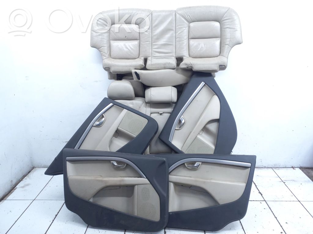 Volvo S80 Tapicerka / Komplet 
