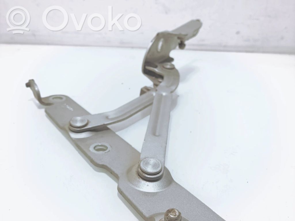 Volvo S80 Tailgate/trunk/boot hinge 