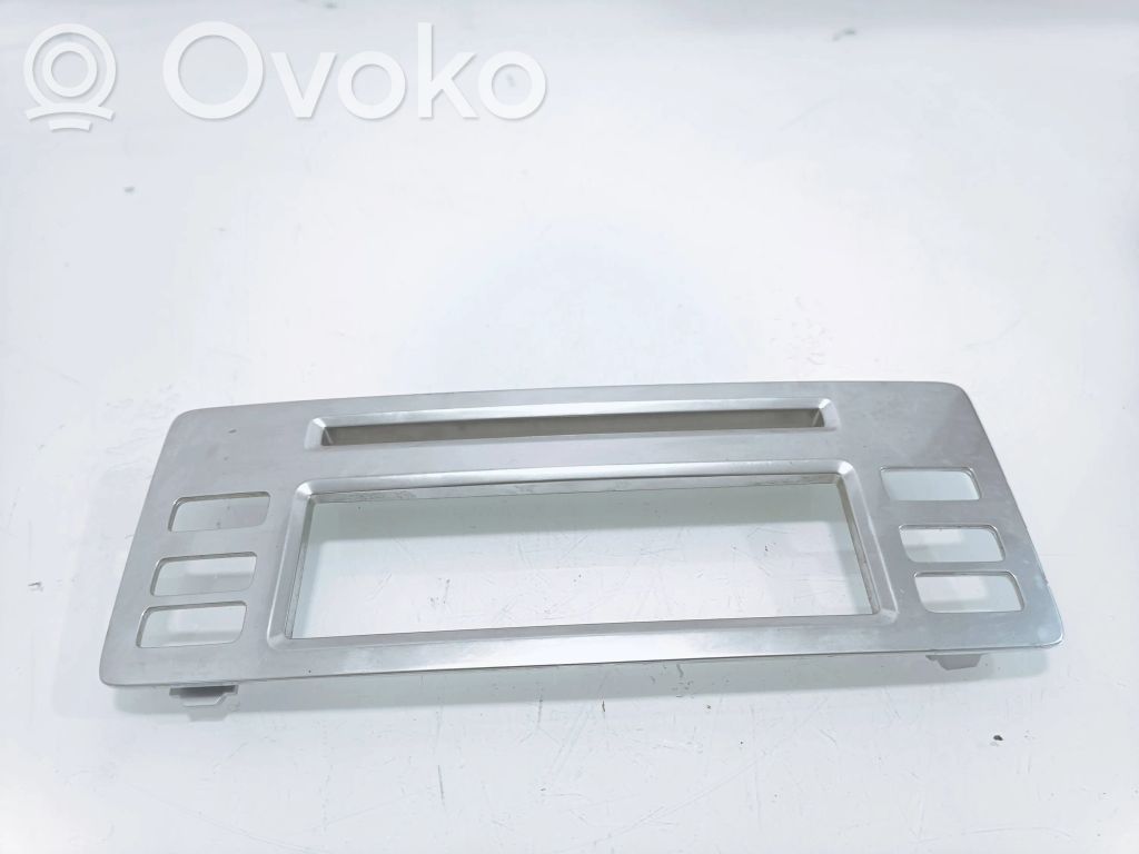 Volvo S80 Rămă unitate radio/GPS 