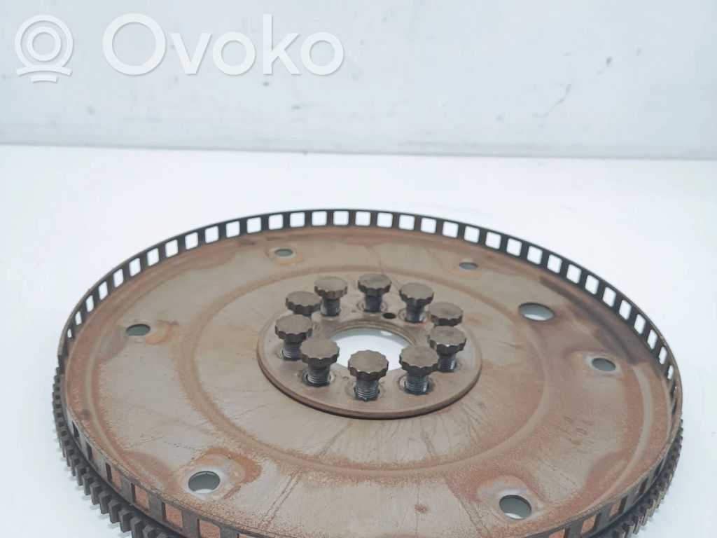 Vauhtipyörä   30677196