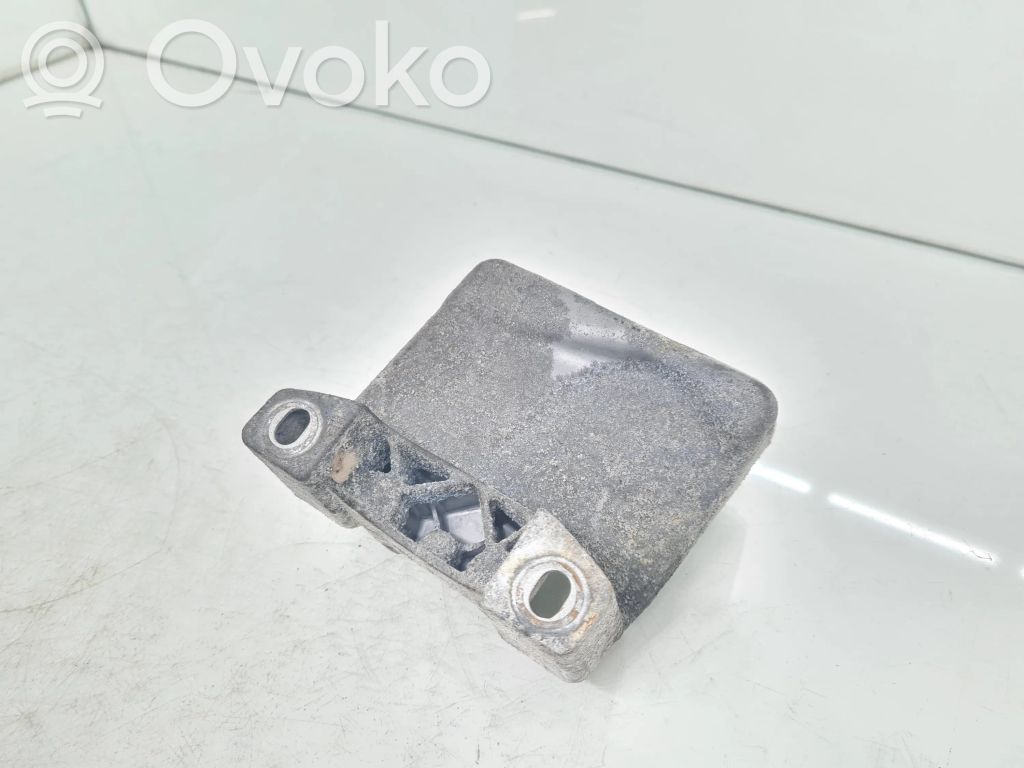 BMW 5 E60 E61 Cita veida dzinēja nodalījuma detaļa 