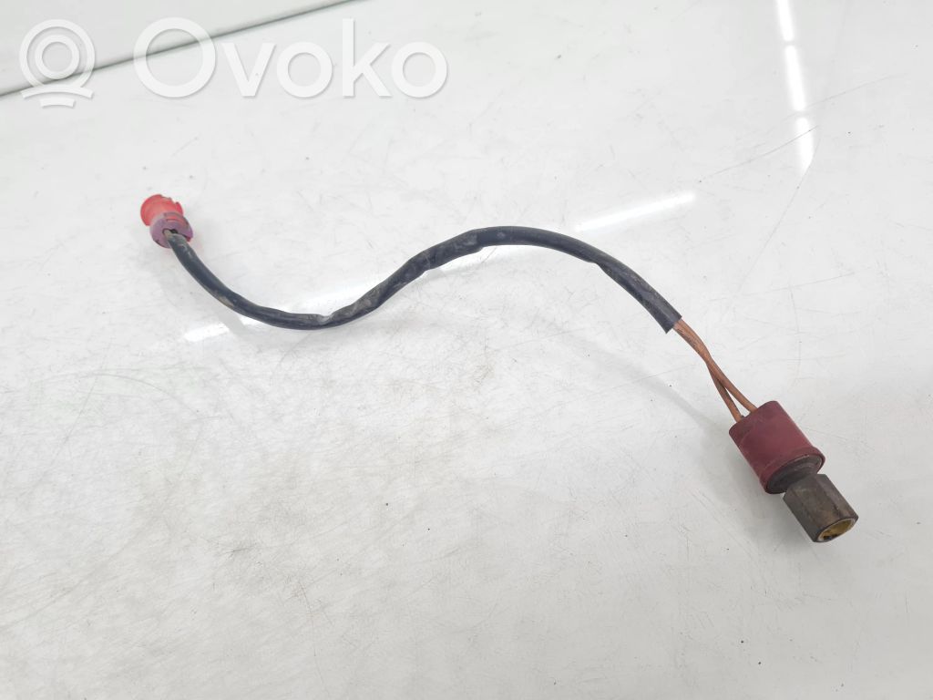 Audi A6 S6 C4 4A Air conditioning (A/C) pressure sensor 
