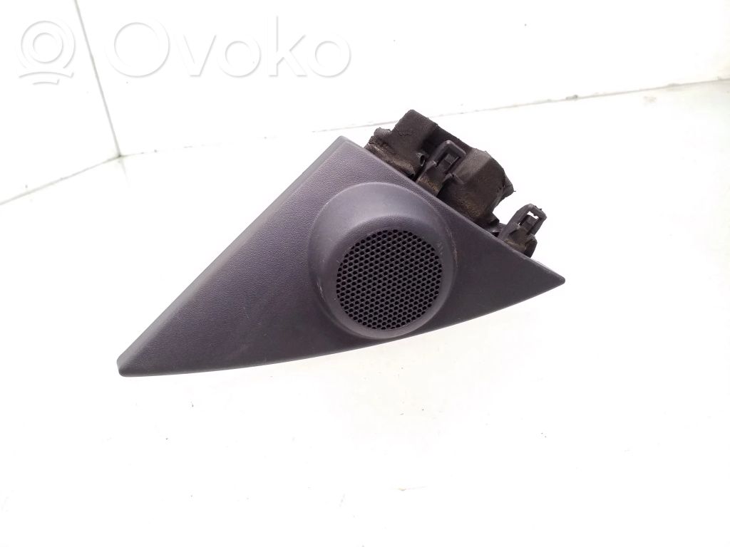 Opel Tigra B Front door speaker cover trim 