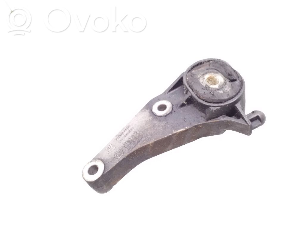 Opel Tigra B Engine mount bracket 
