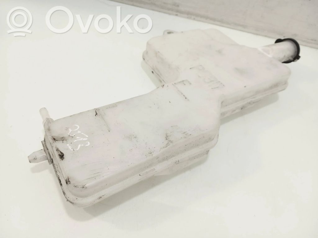 Mazda CX-3 Windshield washer fluid reservoir/tank 
