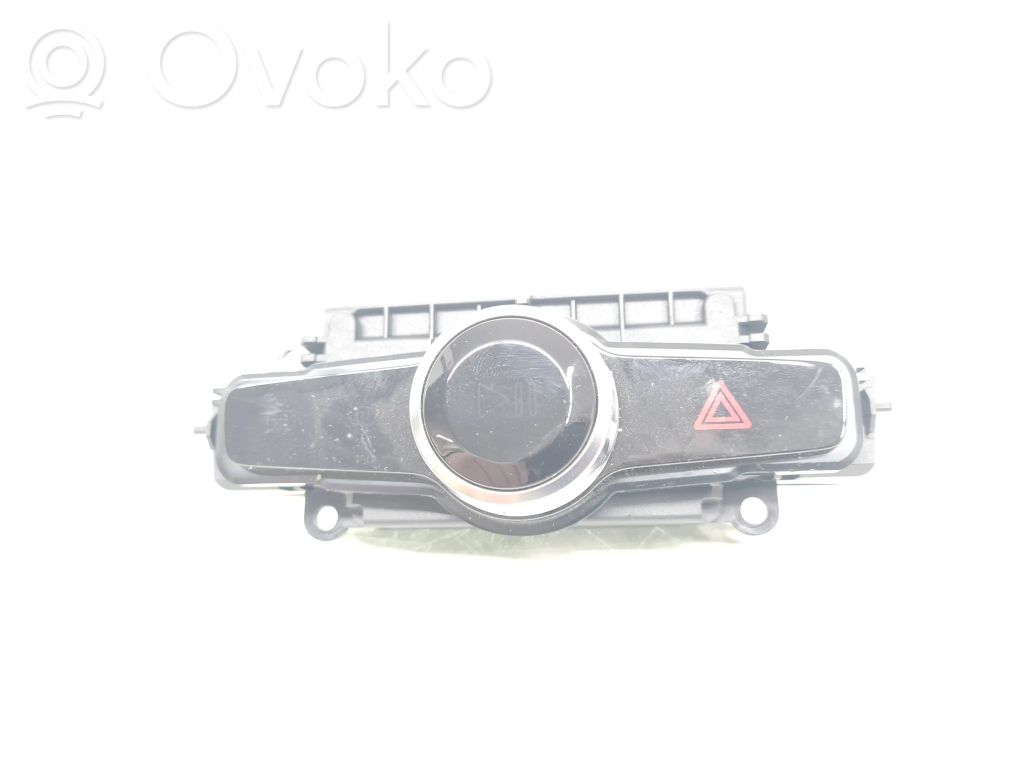 Polestar 2 Head unit multimedia control 