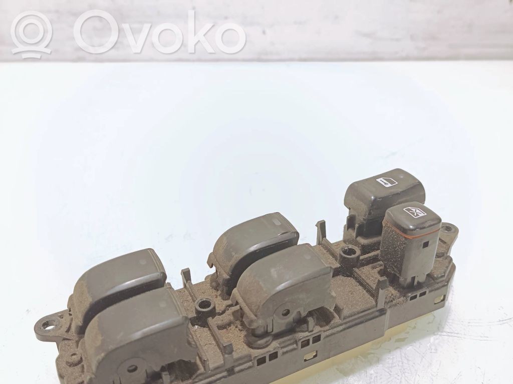 Toyota Avensis Verso Przyciski szyb 