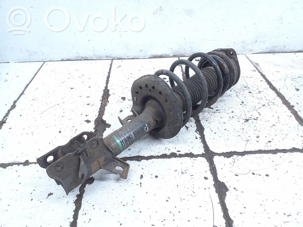 Nissan Qashqai Ansamblu amortizor cu arc față 